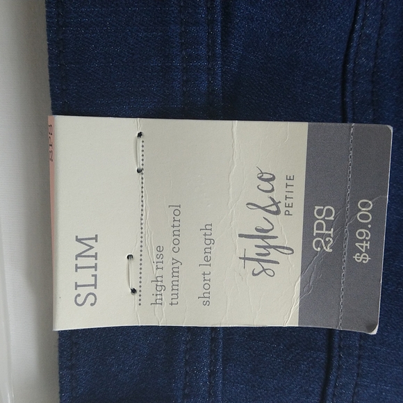 Tummy-Control Straight-Leg Jeans Size: 2PS - Picture 7 of 7